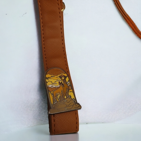 Disney's Bambi convertible backpack with exclusive pin - Picture 5 of 15